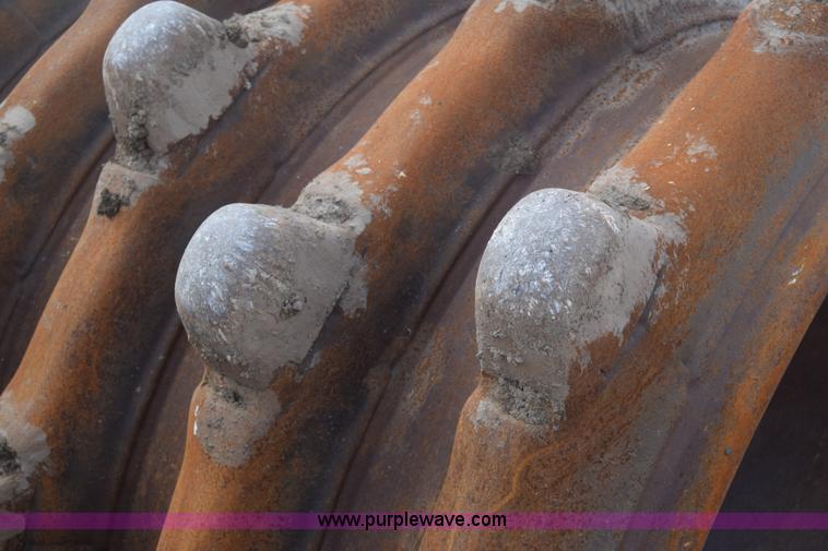 image for item CA9886 Bomag BC670RB landfill compactor