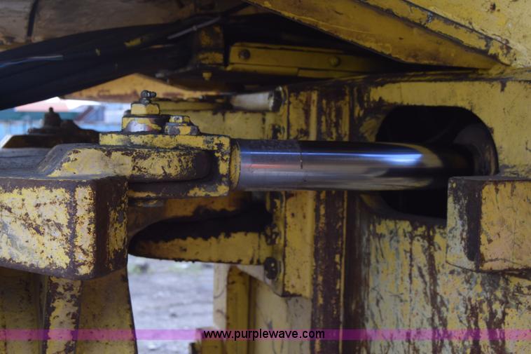 image for item CA9886 Bomag BC670RB landfill compactor