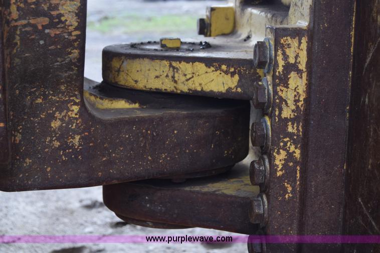 image for item CA9886 Bomag BC670RB landfill compactor