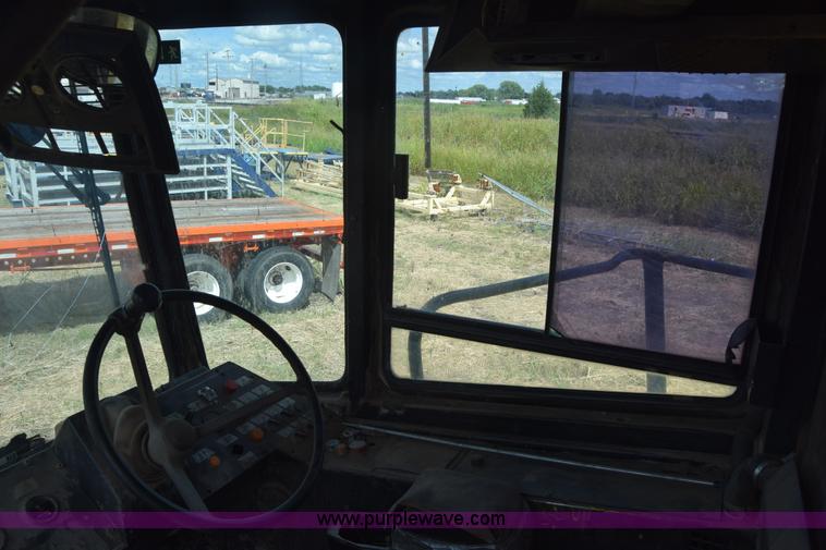 image for item CA9888 Bomag landfill compactor