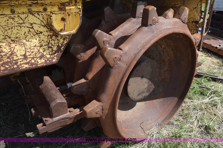 image for item CA9888 Bomag landfill compactor