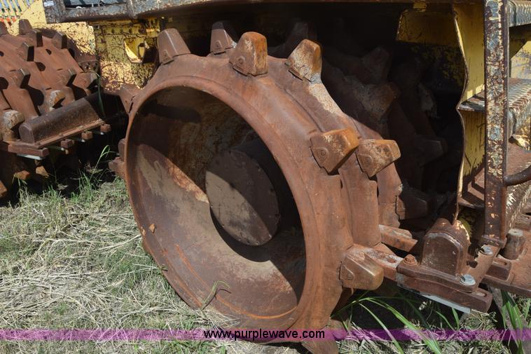 image for item CA9888 Bomag landfill compactor