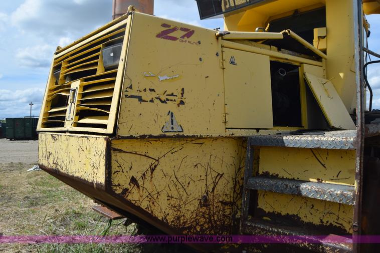 image for item CA9888 Bomag landfill compactor