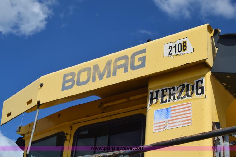 image for item CA9888 Bomag landfill compactor