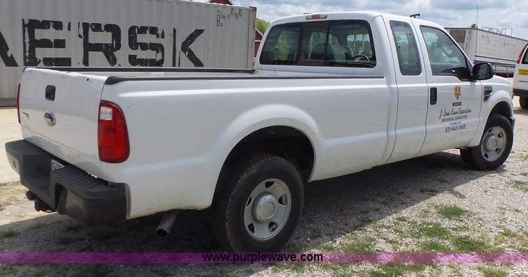 image for item CC9307 2008 Ford F250 SuperCab pickup truck