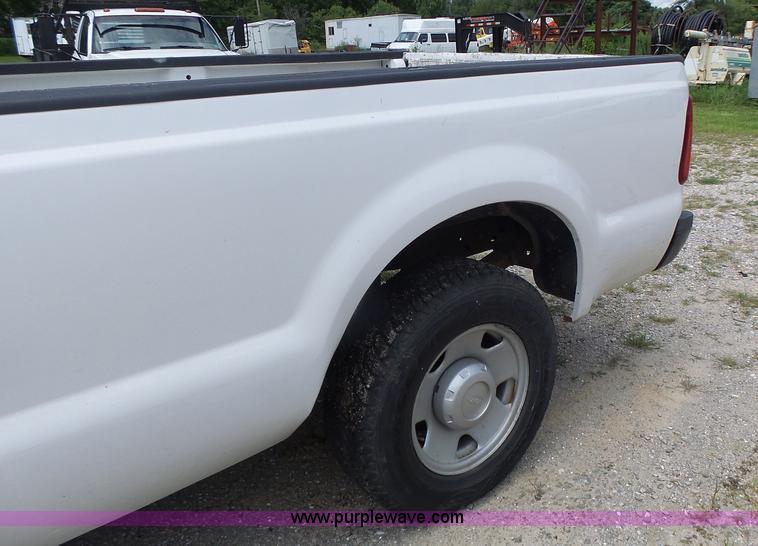 image for item CC9307 2008 Ford F250 SuperCab pickup truck