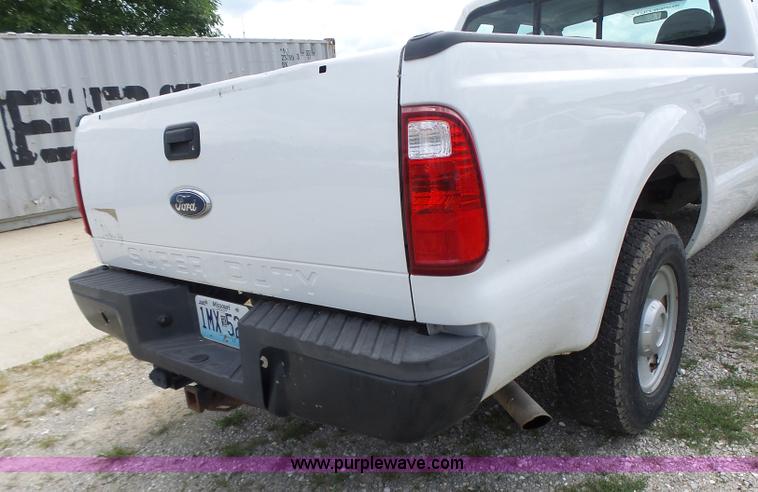 image for item CC9307 2008 Ford F250 SuperCab pickup truck