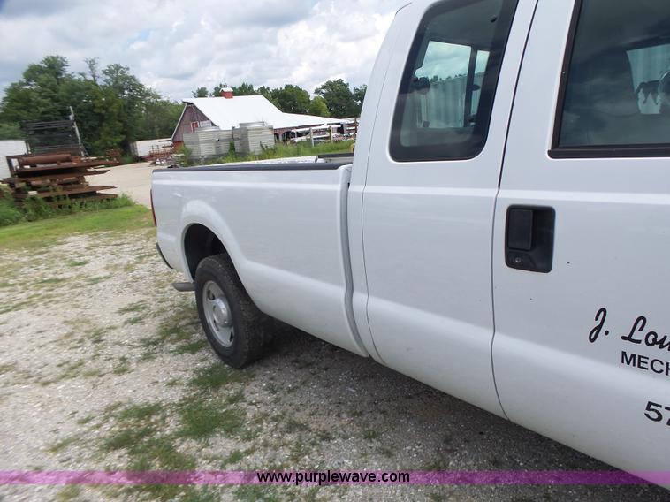 image for item CC9307 2008 Ford F250 SuperCab pickup truck