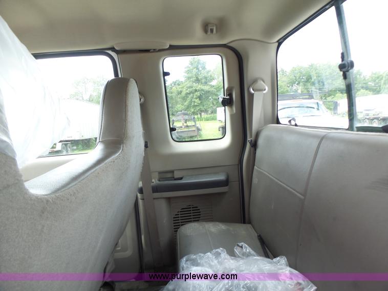 image for item CC9307 2008 Ford F250 SuperCab pickup truck