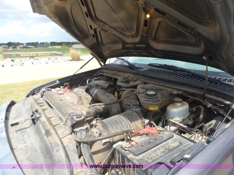 image for item CD9407 2006 Ford F250 Super Duty Crew Cab pickup truck