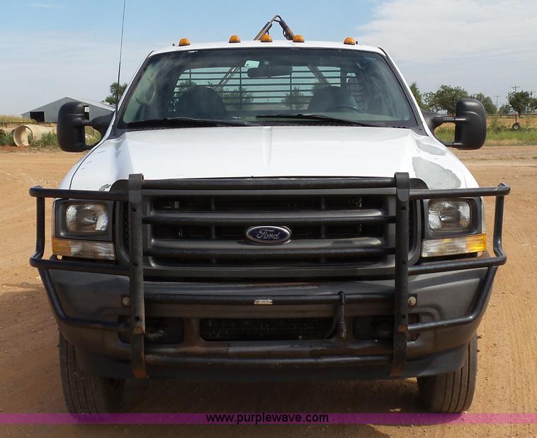image for item DB4503 2002 Ford F550 SuperCab flatbed truck