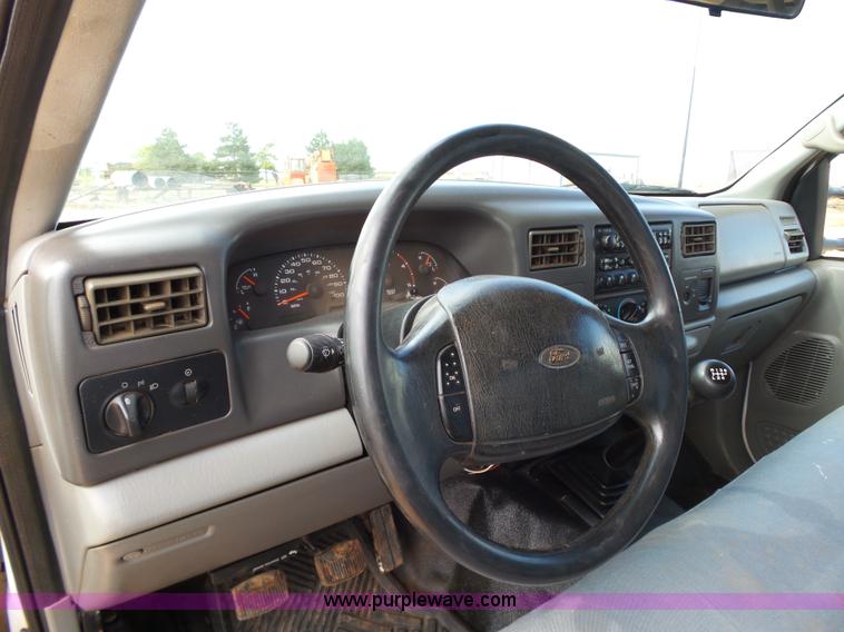 image for item DB4503 2002 Ford F550 SuperCab flatbed truck