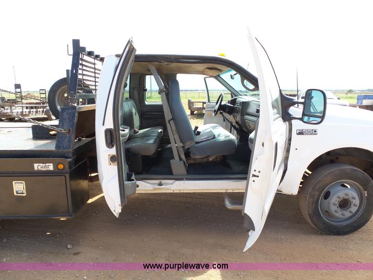 image for item DB4503 2002 Ford F550 SuperCab flatbed truck