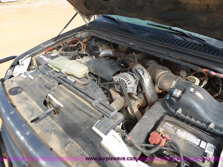 image for item DB4503 2002 Ford F550 SuperCab flatbed truck