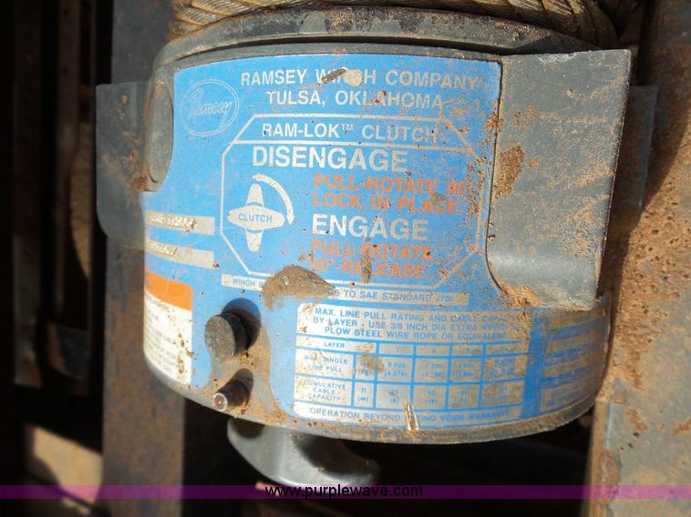 image for item DB4503 2002 Ford F550 SuperCab flatbed truck