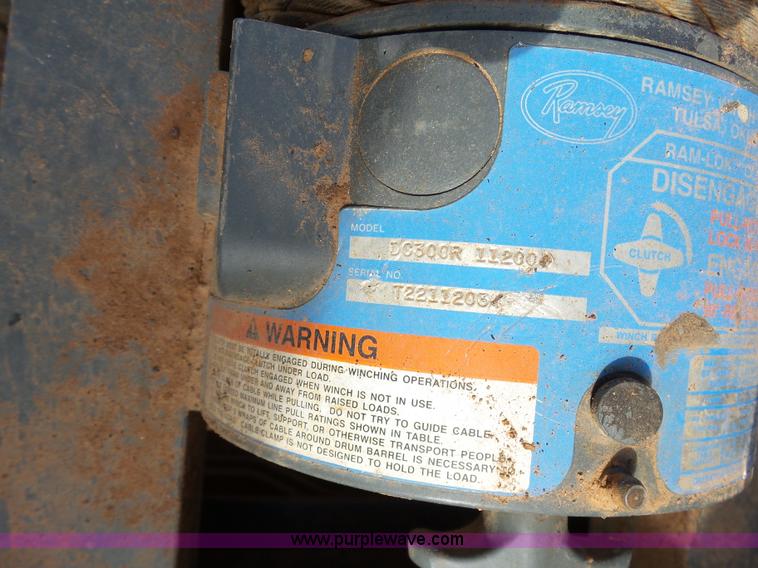 image for item DB4503 2002 Ford F550 SuperCab flatbed truck