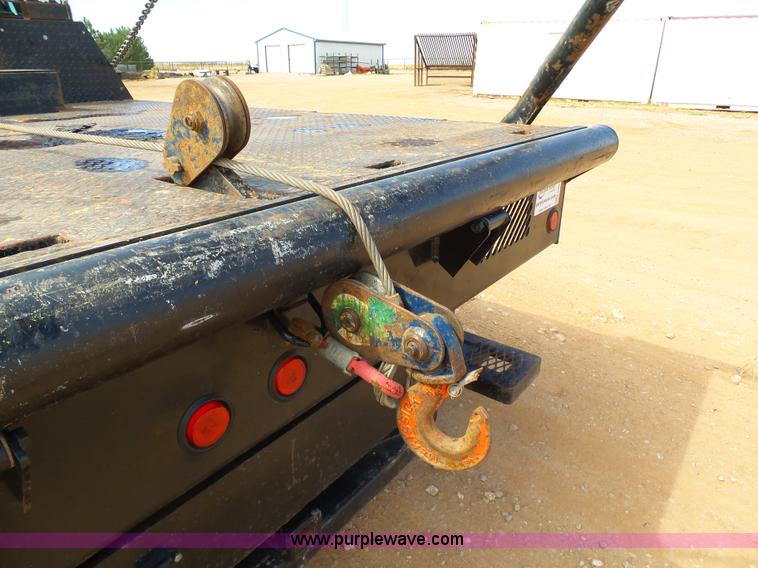 image for item DB4503 2002 Ford F550 SuperCab flatbed truck