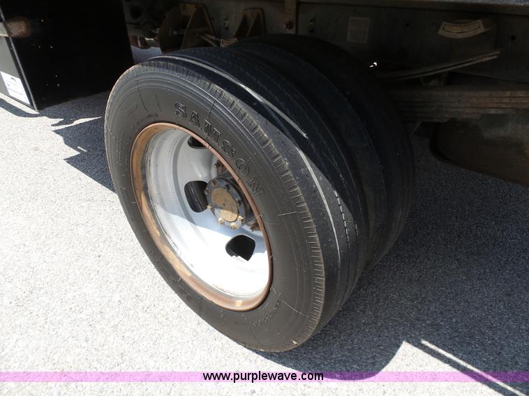 image for item DB4508 2012 Dodge Ram 4500HD flatbed truck