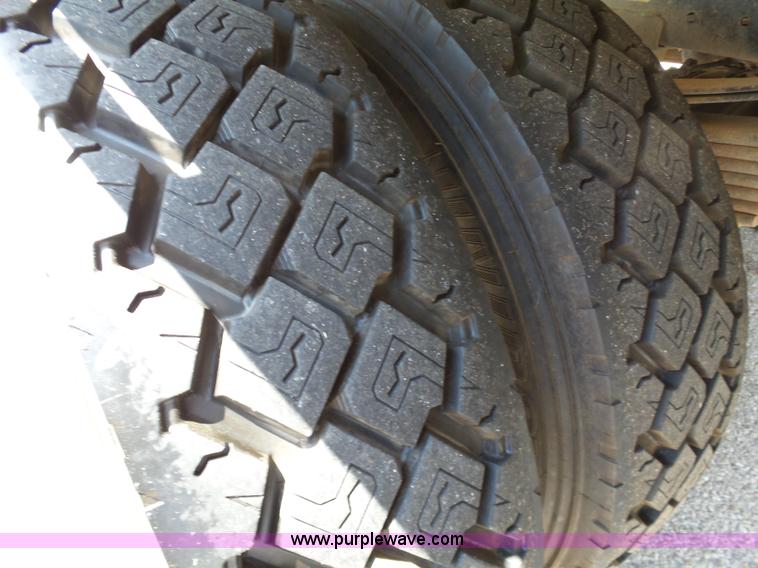 image for item DB4509 2012 Dodge Ram 4500HD flatbed truck