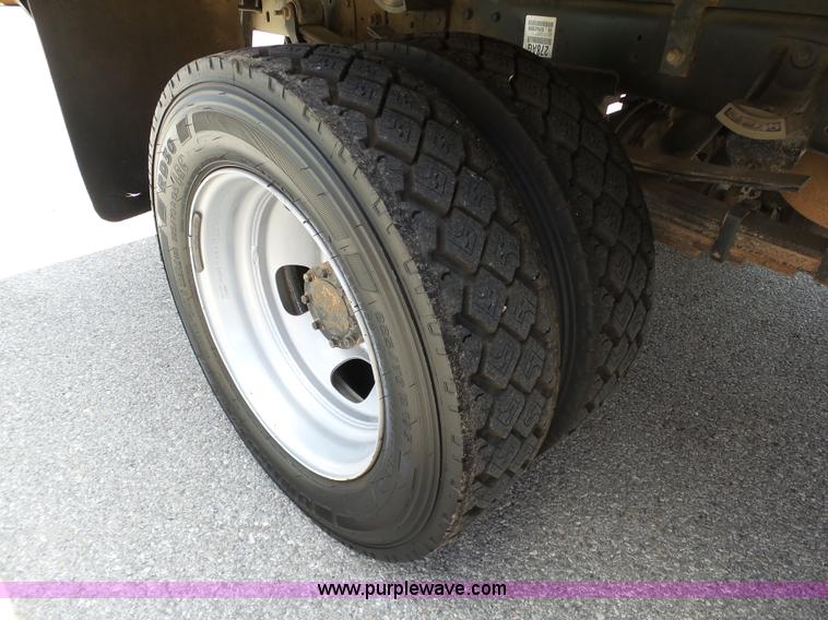 image for item DB4509 2012 Dodge Ram 4500HD flatbed truck