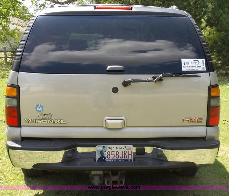 image for item DB4510 2006 GMC Yukon 1500 XL SUV
