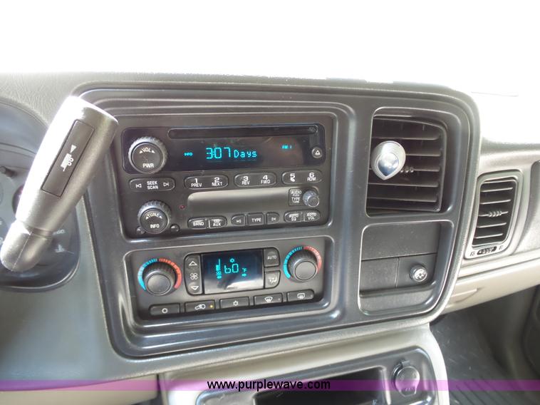 image for item DB4510 2006 GMC Yukon 1500 XL SUV