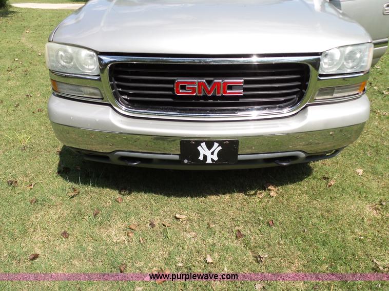 image for item DB4510 2006 GMC Yukon 1500 XL SUV