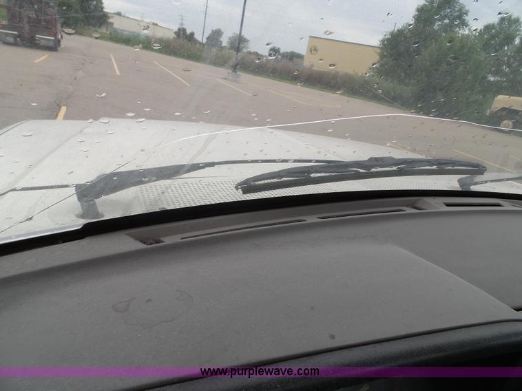 image for item J4808 1988 Ford F250 HD Custom pickup truck