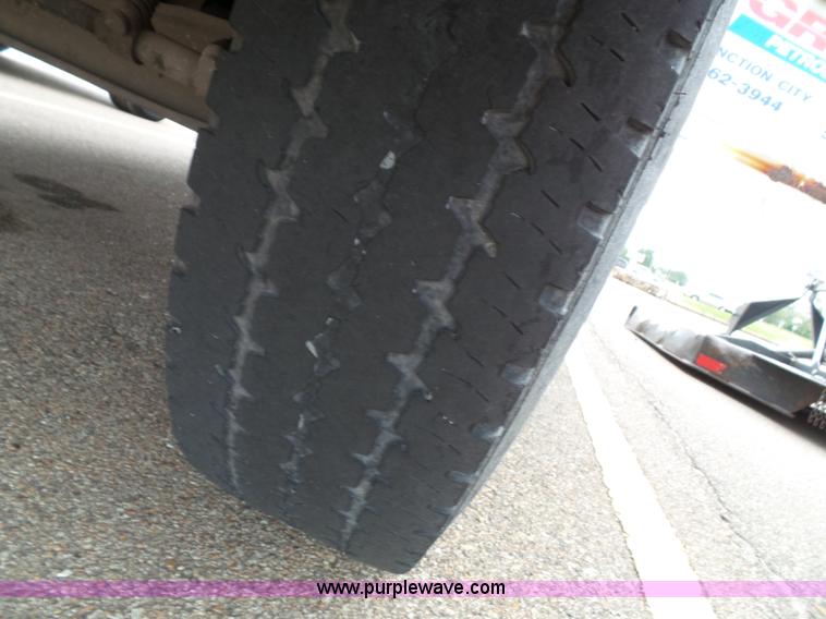 image for item J4808 1988 Ford F250 HD Custom pickup truck