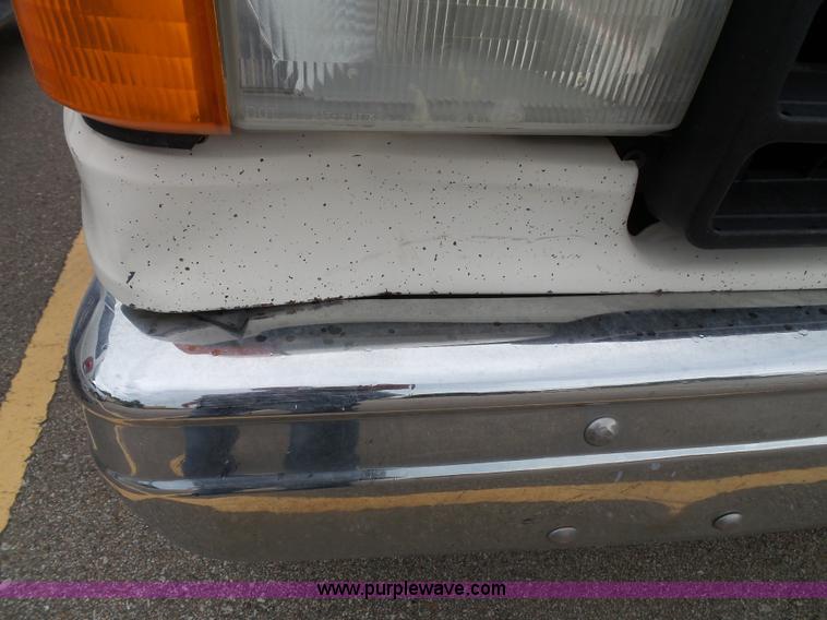 image for item J4808 1988 Ford F250 HD Custom pickup truck