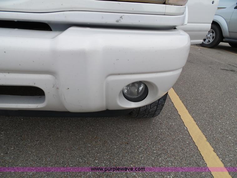 image for item J4809 2000 Ford Explorer Limited SUV