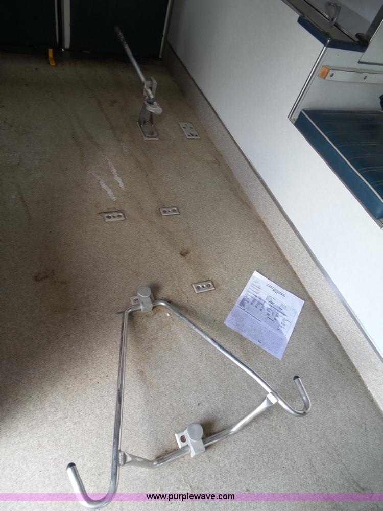 image for item J4816 1991 Ford Econoline E350 ambulance