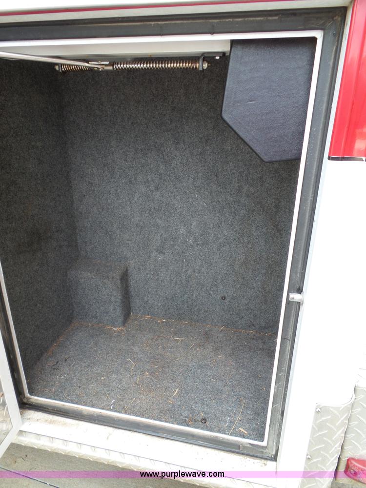 image for item J4816 1991 Ford Econoline E350 ambulance