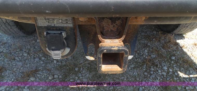 image for item J4823 2005 Chevrolet Silverado 2500HD pickup truck