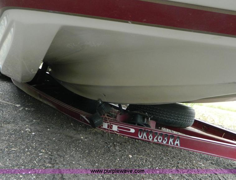 image for item J5095 1995 Deckliner VIP boat