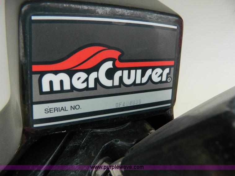 image for item J5095 1995 Deckliner VIP boat