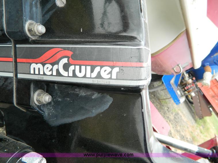 image for item J5095 1995 Deckliner VIP boat