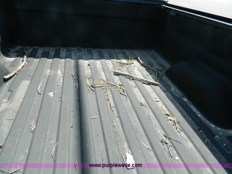 image for item J5107 2008 Chevrolet Silverado 2500HD Crew Cab pickup truck