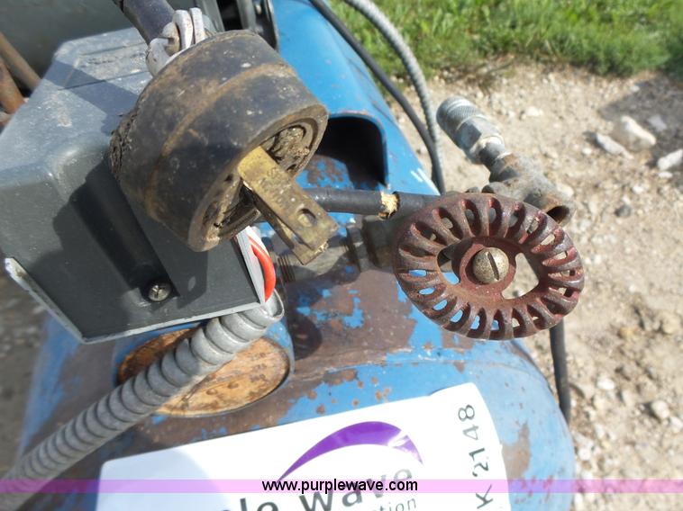 image for item K2148 American A140 air compressor