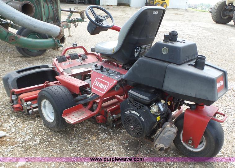 image for item K2150 Toro Greenmaster 3100 reel mower