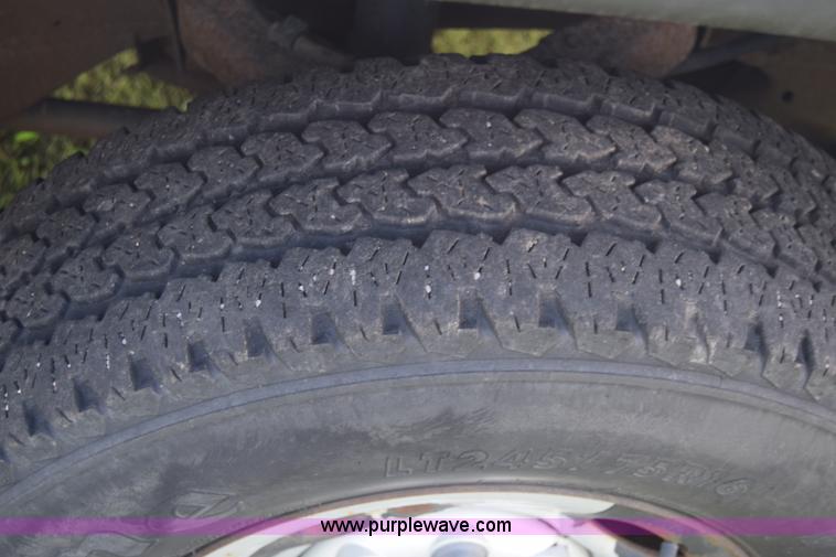 image for item K2794 2002 Chevrolet Silverado 2500HD Ext. Cab pickup truck