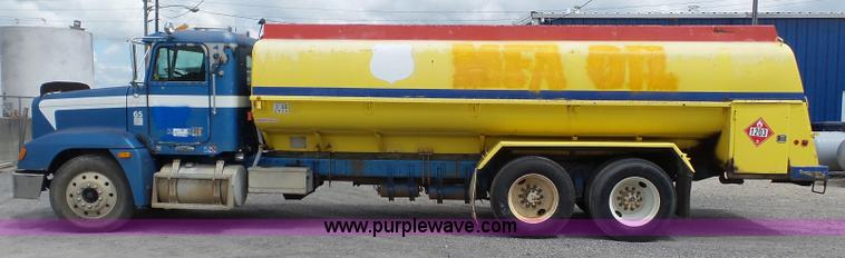 image for item K3479 1998 Freightliner FLD fuel truck