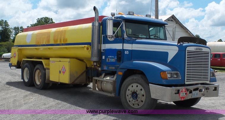 image for item K3479 1998 Freightliner FLD fuel truck