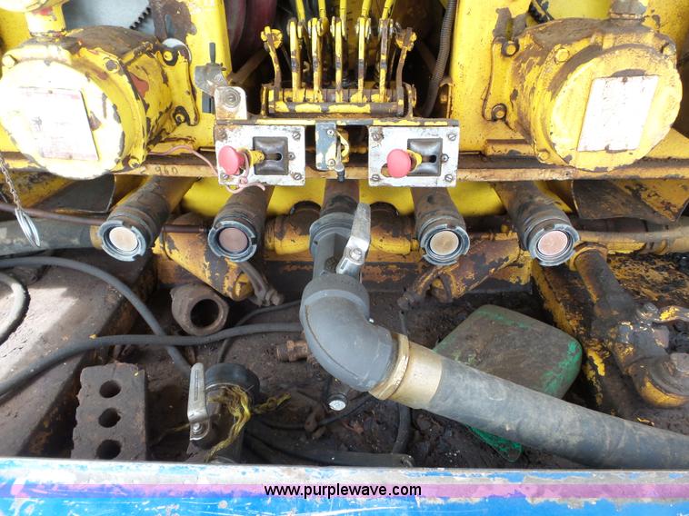 image for item K3479 1998 Freightliner FLD fuel truck