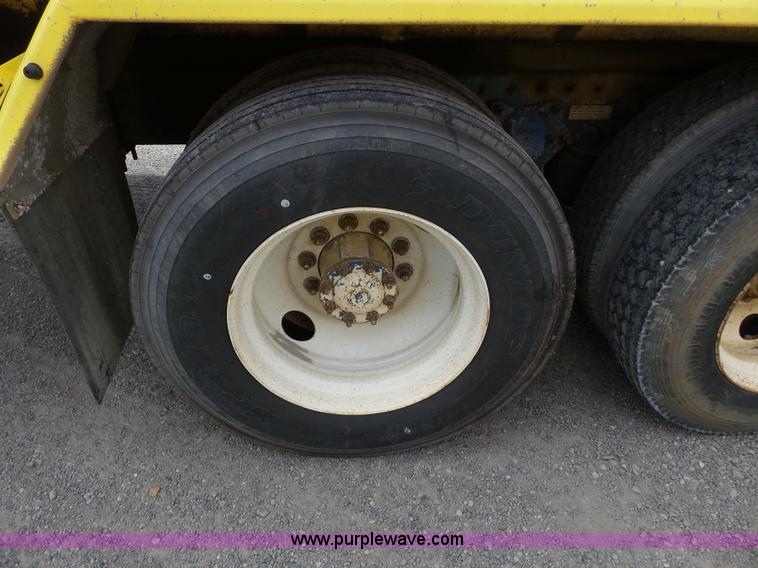 image for item K3479 1998 Freightliner FLD fuel truck