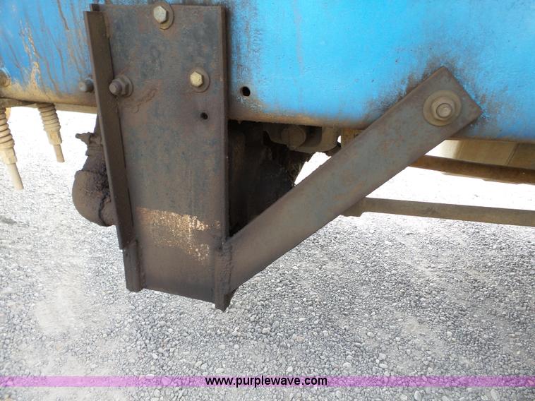 image for item K3479 1998 Freightliner FLD fuel truck