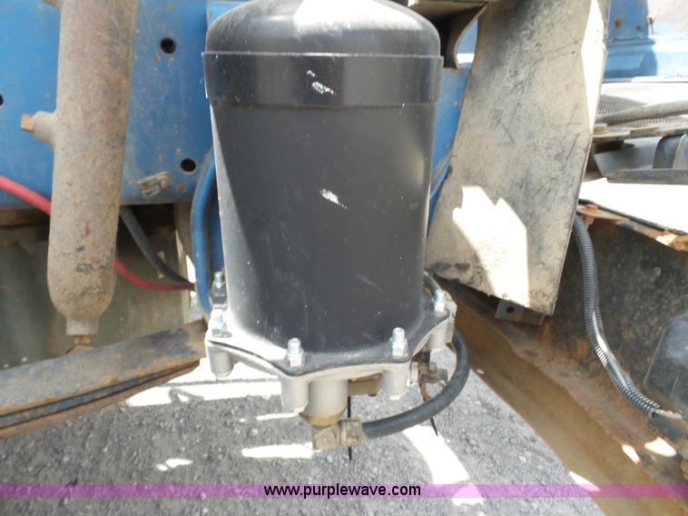 image for item K3479 1998 Freightliner FLD fuel truck