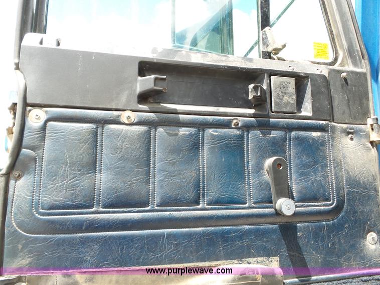 image for item K3479 1998 Freightliner FLD fuel truck