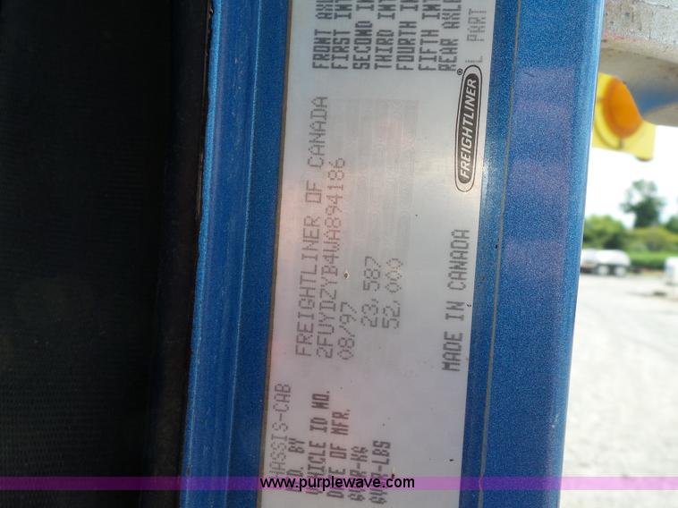 image for item K3479 1998 Freightliner FLD fuel truck