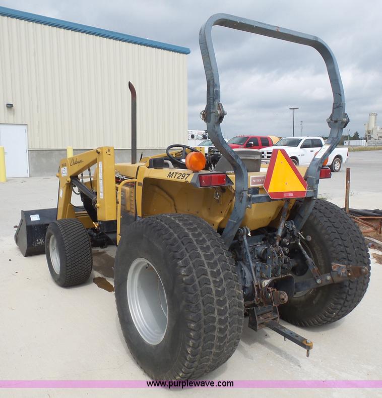 image for item K3499 Challenger MT297 MFWD tractor